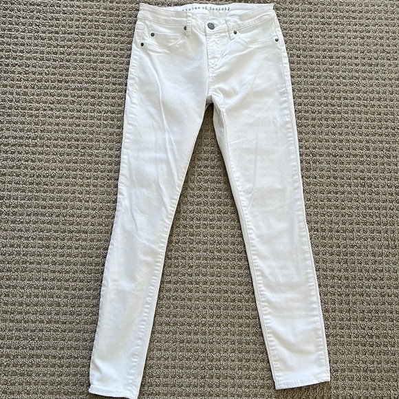 Articles of Society Sarah Style Skinny Jeans, Size 26 - Picture 2 of 7